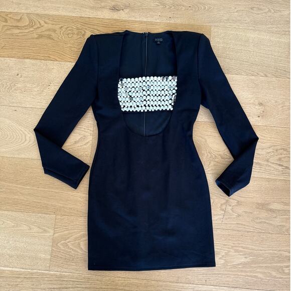 NBD - Vani Long Sleeve Midi Dress in Black and Silver
